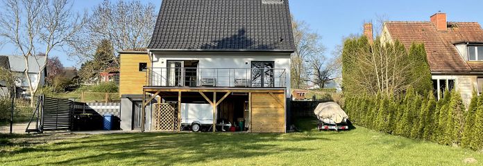 Haus von Garten aus