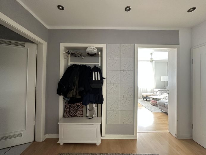 IN POSIZIONE CENTRALE! Appartamento al piano terra, unità immobiliare in condominio ristrutturato – Flurbereich