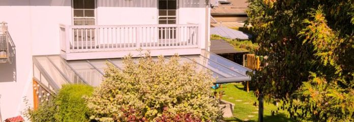 Verde, acogedora, tranquila: estupenda casa pareada ideal para familias en Zaisering
