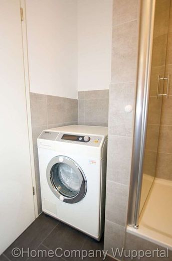 Ampio appartamento con DSL in posizione privilegiata di Wuppertal-Barmen – 6b031050d46b4042e5c2a108569d9c7f0ea6d1b0.jpg