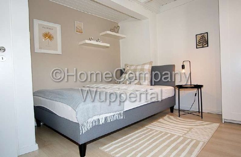 Charming city apartment with very good infrastructure and DSL Wi-Fi, near Helios Clinic Barmen – 731409be9f8ea5b3363d72ee2758020356a2ade5.jpg