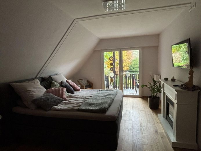 Schlafzimmer mit Ausgang