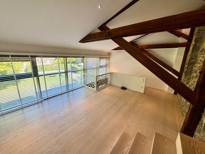 Designer Loft incl. Balcony & Terrace in a Listed Complex, Private Sale – Lounge/ 1.OG