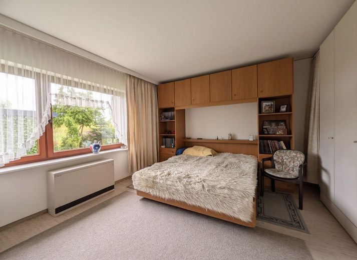 Bungalow mit Traum-Grundstück und Raum für eigene Ideen in toller Lage von Hamburg Kirchwerder – Schlafzimmer