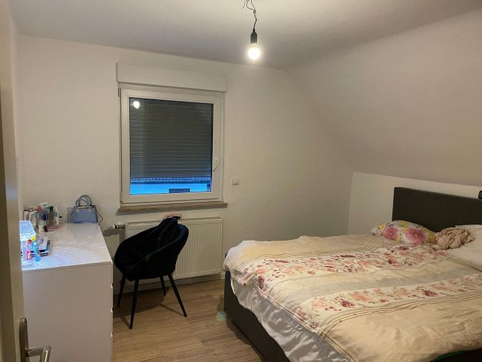 1. Stock Schlafzimmer