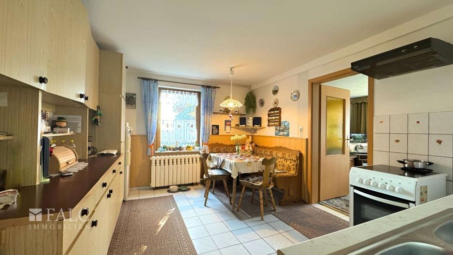 ***Einfamilienhaus in ruhiger Lage auf großem Grundstück - viel Raum für Ihre Ideen*** – Küche