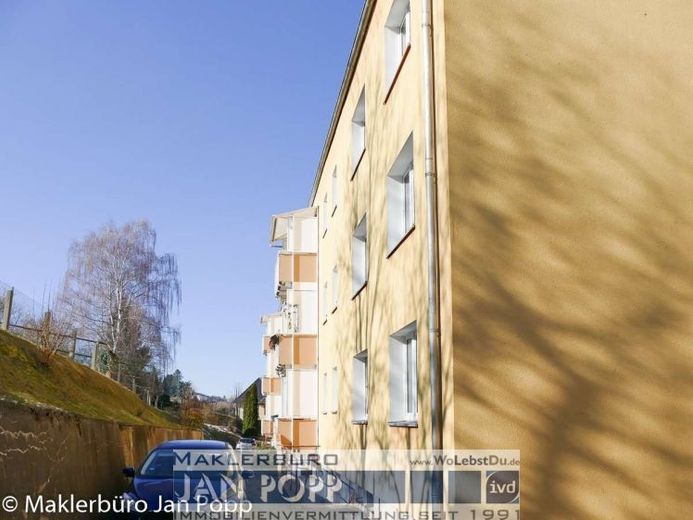 Sonnige Eigentumswohnung mit Balkon und hochwertiger Möblierung – फोटो 1