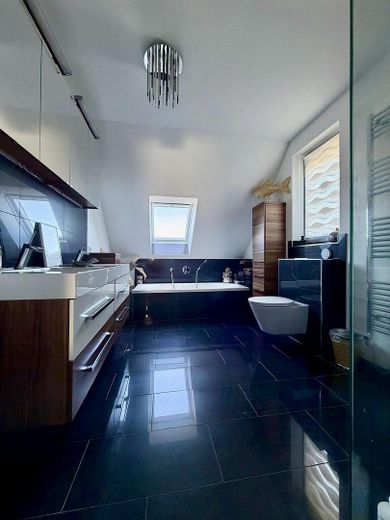 Strandnah und provisionsfrei, modernes Einfamilienhaus – Foto 8