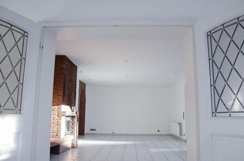 Großzügiger Bungalow mit Einliegerwohnung – Foto 8