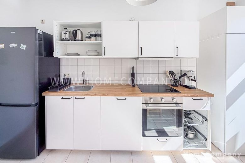 27458 HomeCompany Dresden Möbliert/Furnished 2-Zimmer-Wohnung in Dresden-Pieschen mit Balkon max. 2 Personen – 57dbfd44f8715ce62ff3c891c2ed91e9c7e3aa0f.jpg
