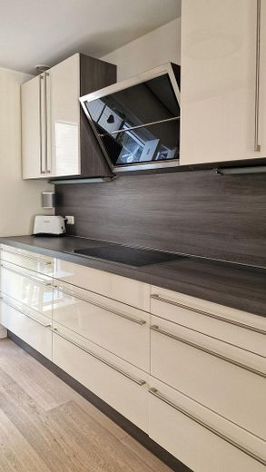 - Senza commissioni - Casa bifamiliare a basso consumo energetico con dotazioni di alta qualità presso il lago Öjendorfer – Küche