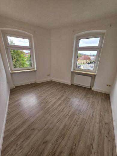 125qm 6-Raum Wohnung nach Renovierung und Sanierung zum Erstbezug – Zi 3.4 Eckzimmer