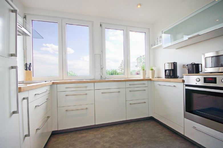 Komfortable, hochwertig und modern eingerichtete Wohnung in ruhiger und guter Wohnlage, schöne Hotelalternative für Business-Mieter – 9d29d99504cdb82155f7e7e8619410152cd50087.jpg