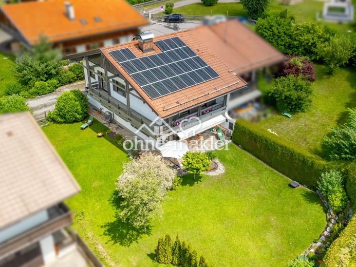 Lichtrijke halfvrijstaande woning met hoogwaardige afwerking vlak bij het meer – Foto 1