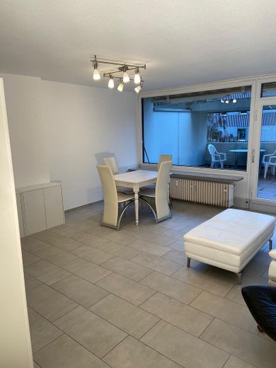 Komplett sanierte 1-Zimmer Wohnung – Wohn/Schlafzimmer