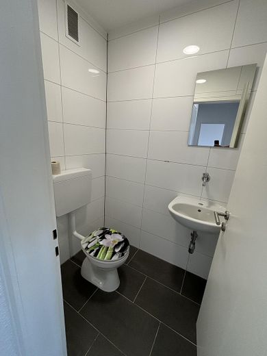 Wohntraum: Moderne 3-Zimmer-Wohnung mit 2 Balkonen und viel Platz zum Wohlfühlen! – WC