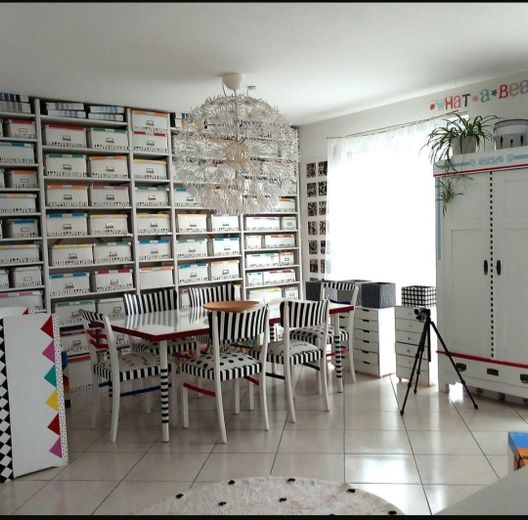 großes Büro 1.OG