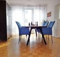 LICHTDURCHGEFLUTETE 3,5 ZIMMER CITY WOHNUNG MIT BALKON IM BESTLAGE WESTEND – फोटो 2