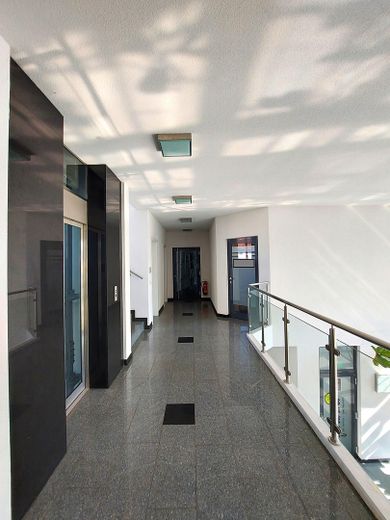 SIN COMISIÓN | Centro de oficinas | USO VERSÁTIL | MODERNO Y DE ALTA CALIDAD | diversas superficies – Foto 4