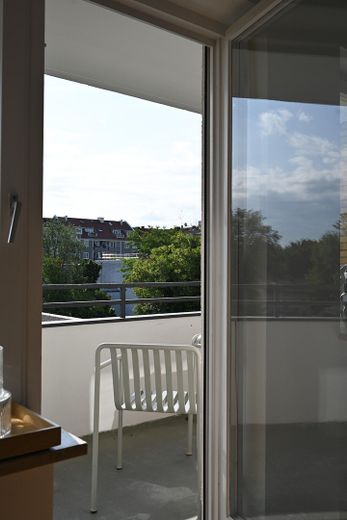 MİMAR DAİRESİ I YÜKSEK KALİTELİ DONANIM I KOMİSYONSUZ – Balkon