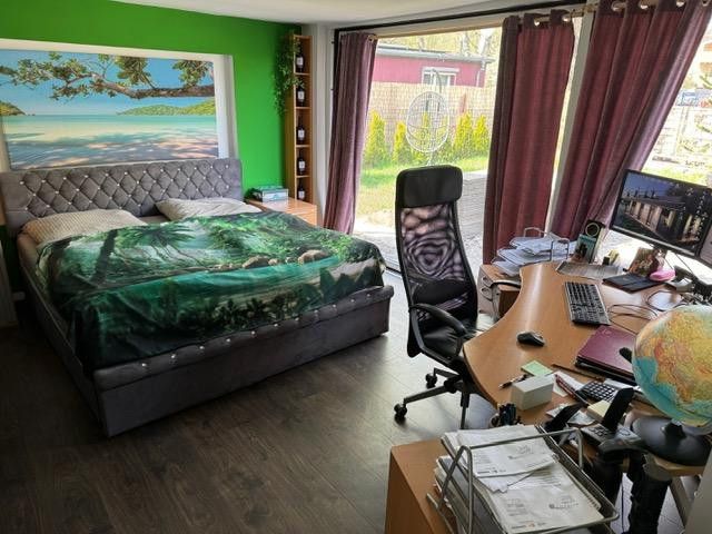 Einfamilienhaus in Bestlage - Berlin-Lübars - Komplett möbliert - bezugsfrei – 550 m² Privatgarten – Schlafzimmer / Büro