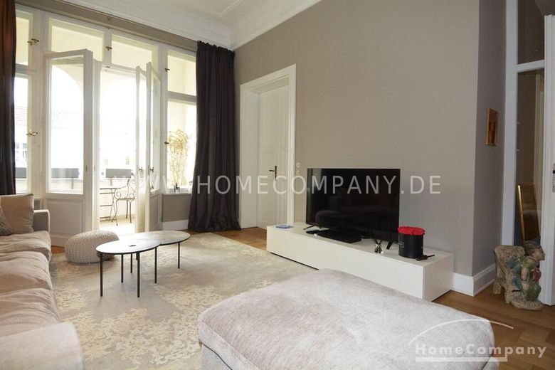 Appartamento duplex di lusso nel cuore di Charlottenburg, Berlino, arredato. – 8c25b4f696089a4600213d92b6aa11c9f08ee81b.jpg