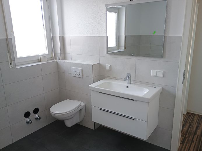Viel Platz im grünen KS-Ost 4 ZKB Balkon 123 m² Keller EBK – WJ-00131_bild_012.jpg