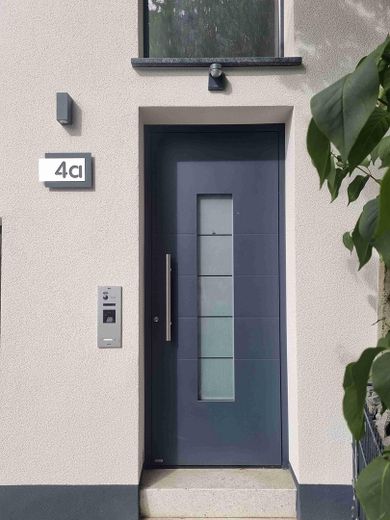 HAUS statt WOHNUNG! Kompaktes Eigenheim für Singles und Paare! – Foto 4