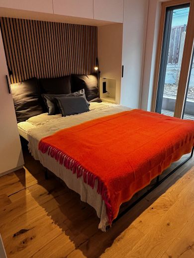 2-Zimmer-WHG komplett ausgestattet, 2-room APP comfortably furnished, Munich Westpark, Metro U6 – Doppelbett