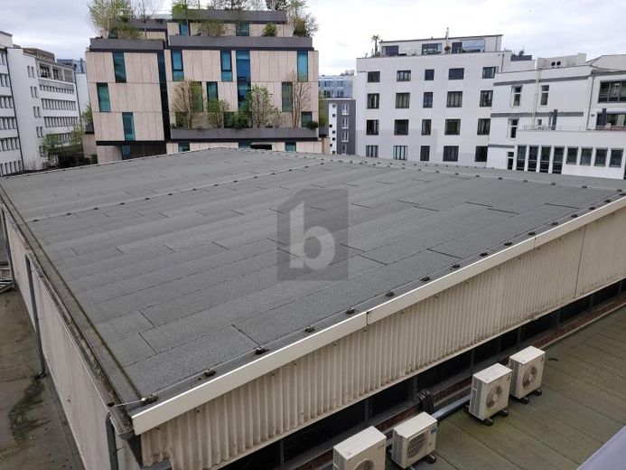 COMMERCIAL MEETS MANY POSSIBILITIES – Foto 1