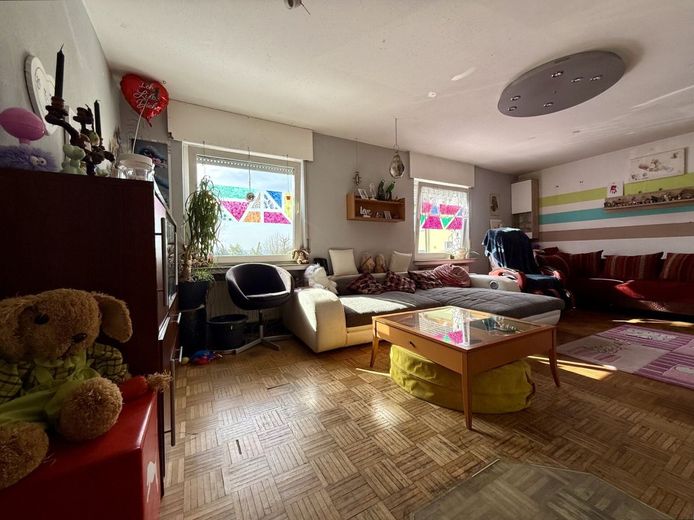 Fröndenberg-Mitte: Einfamilienhaus im Stadtgebiet - Es gibt viel zu tun, packen Sie es an! – Erdgeschoss: Wohnbereich