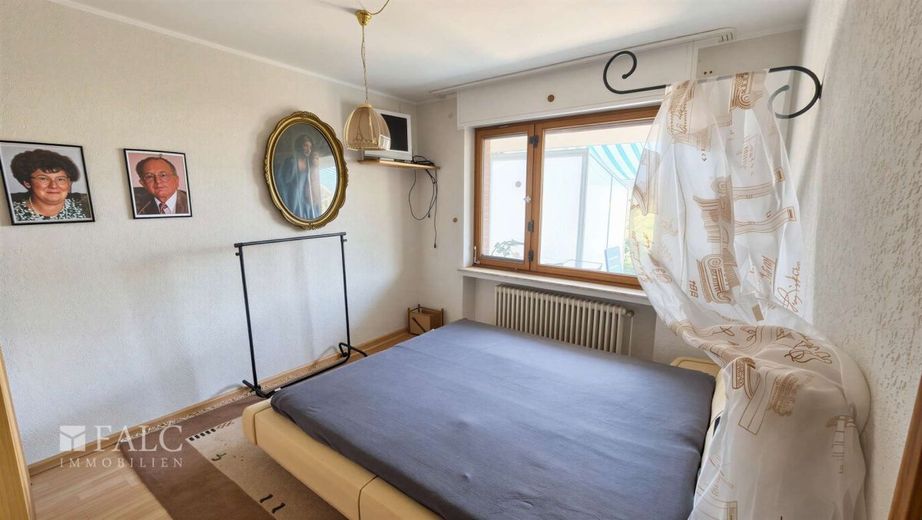 Familien Herzlich Willkommen - ruhiges Wohnen in Wesel – Schlafzimmer unten