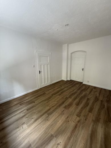 Immediate occupancy available: beautiful, renovated 3-room apartment in a great location! – Zimmer 3