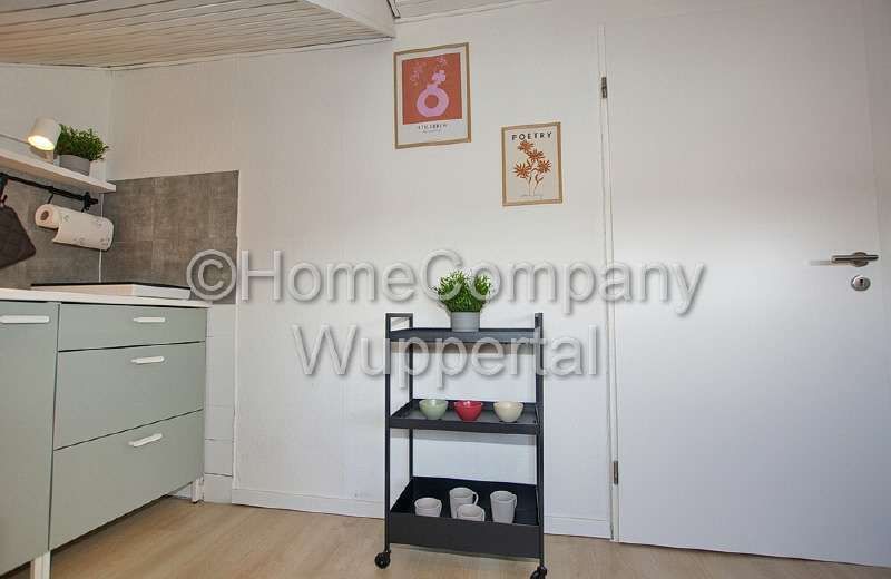 Charming city apartment with very good infrastructure and DSL Wi-Fi, near Helios Clinic Barmen – 57c524e650cce3ae6dbe654841ec5f5d99c91683.jpg