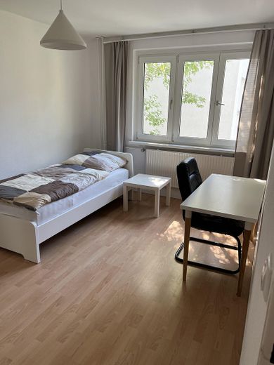 WG-Zimmer in Neukölln nähe Treptower Park – Foto 1