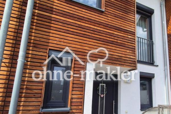 Rijtjeshuis op een toplocatie in Karlsfeld, gezinsvriendelijk, zonder makelaarscourtage