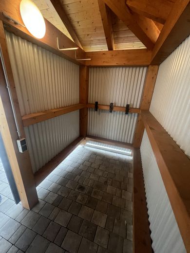 Spacious 5-room maisonette apartment in Neuburg an der Donau – Abstellraum Carport