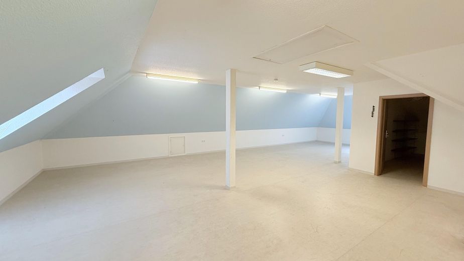 +++Provisionsfrei+++Wachendorf- flexibler  Bungalow aus 2005  zu verkaufen – Dachgeschoss