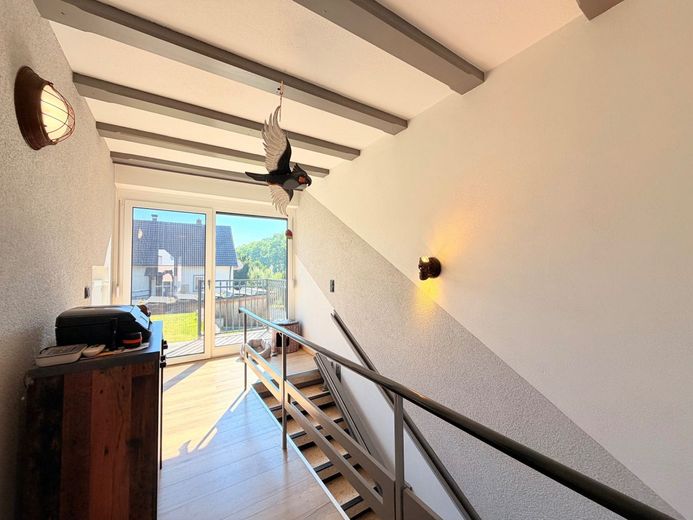 Modernisiertes EFH auf großzügigem Grundstück in begehrter Wohnlage – Flur EG