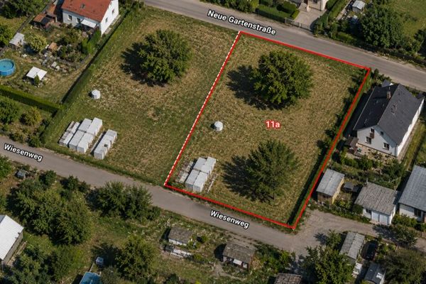 Ihr Bauplatz nahe Tesla: Bauträgerfreies Grundstück mit rund 744 m² in Hangelsberg-Grünheide sichern