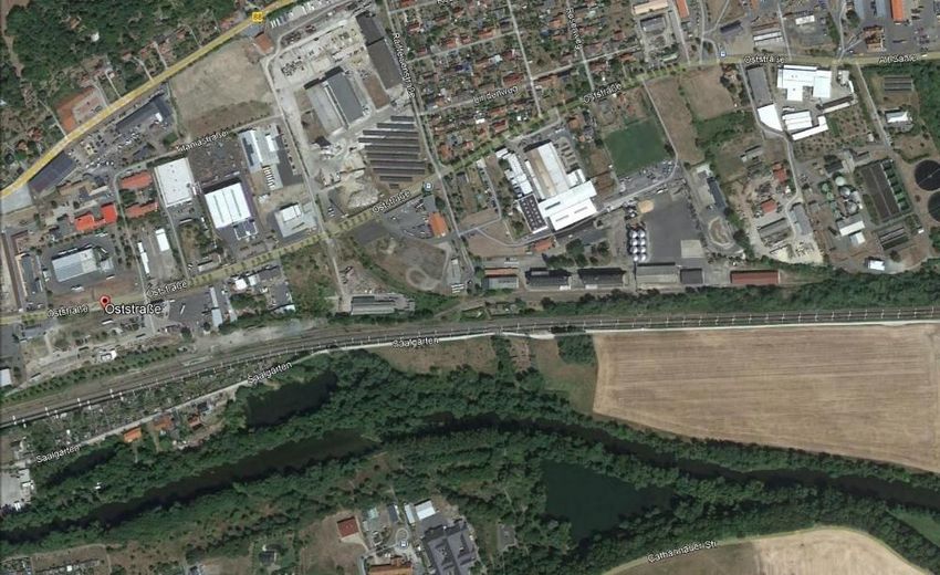 Gewerbegrundstück zentral gelegen, sofort bebaubar – Bild 2