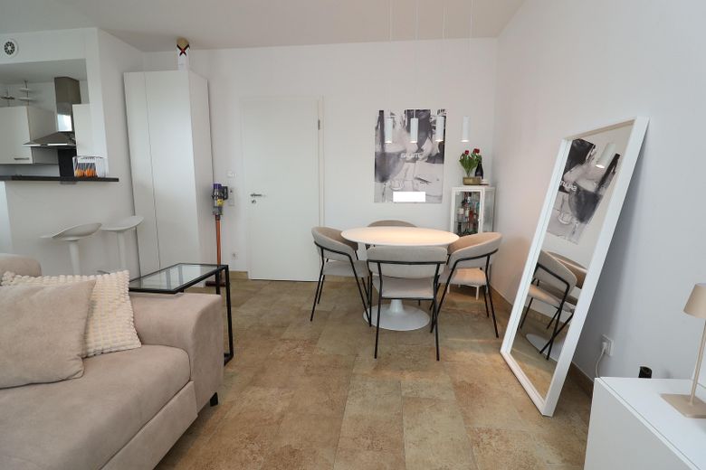 Lichtdurchflutete Wohnung mit Dachterrasse im Candis Quartier – Foto 11