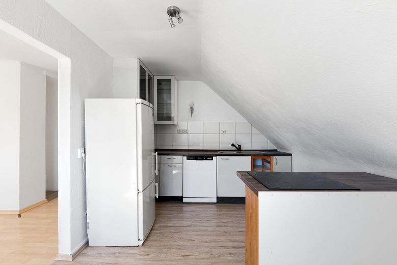 Appartamento ben tenuto di 2 locali con cucina componibile in posizione centrale a Idstein – Foto 9