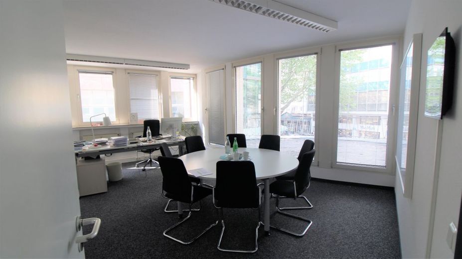 Büro2