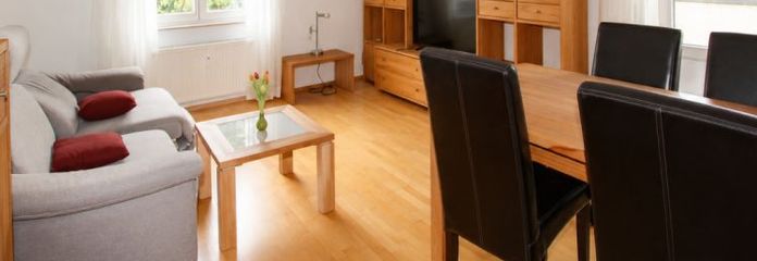 Schöne - möblierte 3,5 Zimmer Wohnung, im 1.OG mit toller Aussicht von 2 Dachterrassen in Top Lage Heidelberg Weststadt