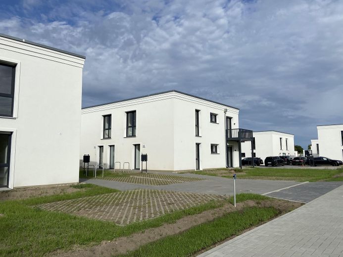 Stijlvol nieuwbouwappartement met privétuin net buiten Berlijn – Foto 2