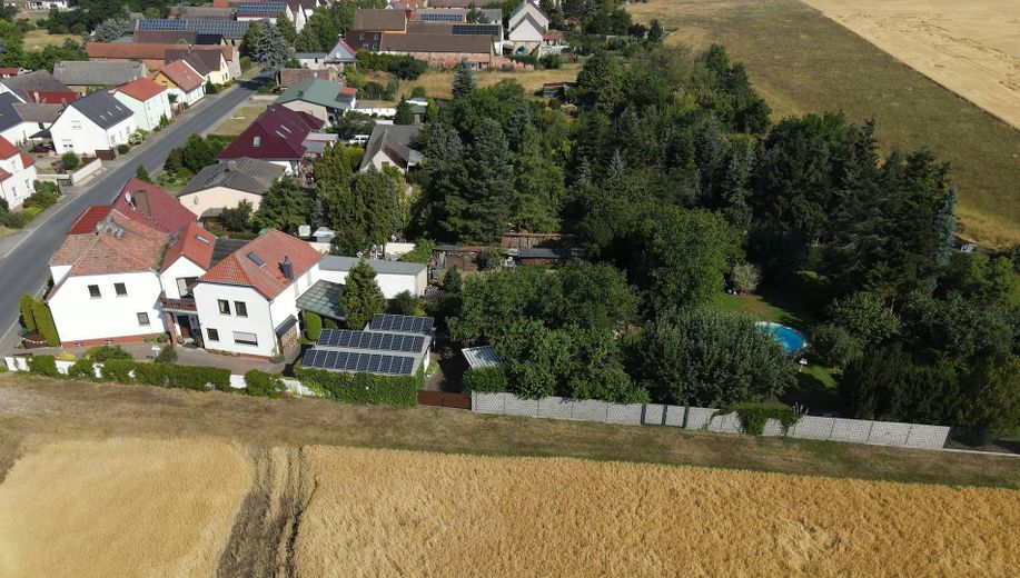 Haus mit Garten und Pool, unweit von Jessen/E. und Holzdorf-Ost – Südostansicht