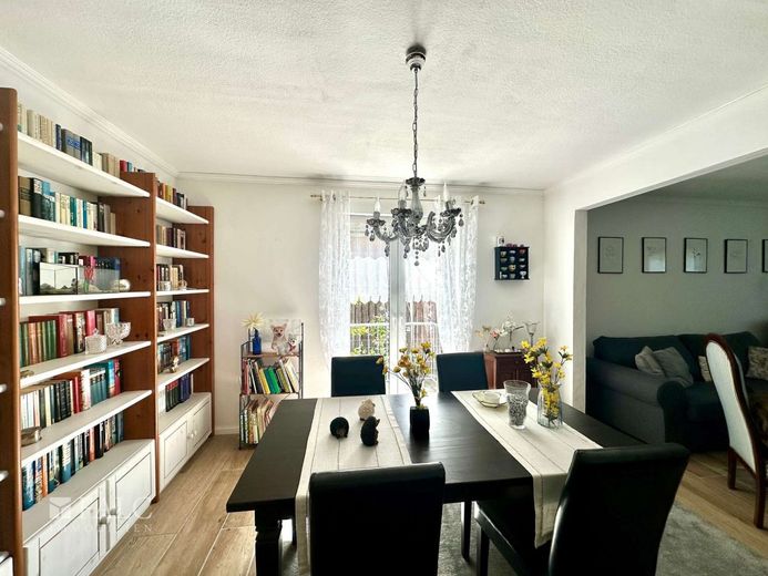 Charmantes Einfamilienhaus mit schönem Ambiente in Grünendeich – Esszimmer EG