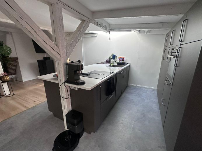 Schlutuper Kirchstraße, Beste Lage, weitläufige Wohnung mit Charme – Foto 18