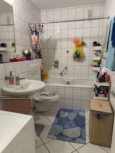 Helle und gut geschnittene 4,5 Zimmer Wohnung in Lampertheim! – फोटो 8
